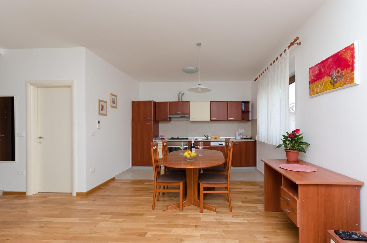 Apartment Goran Rovinj Bagian luar foto