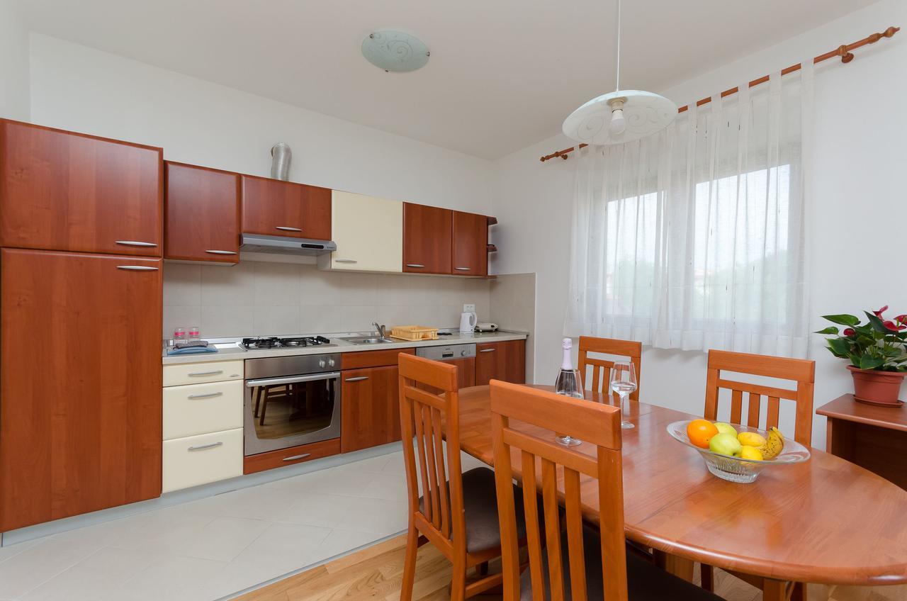 Apartment Goran Rovinj Bagian luar foto